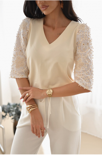 BLUZKA DAMSKA Z OZDOBNYM RĘKAWEM | KREMOWA